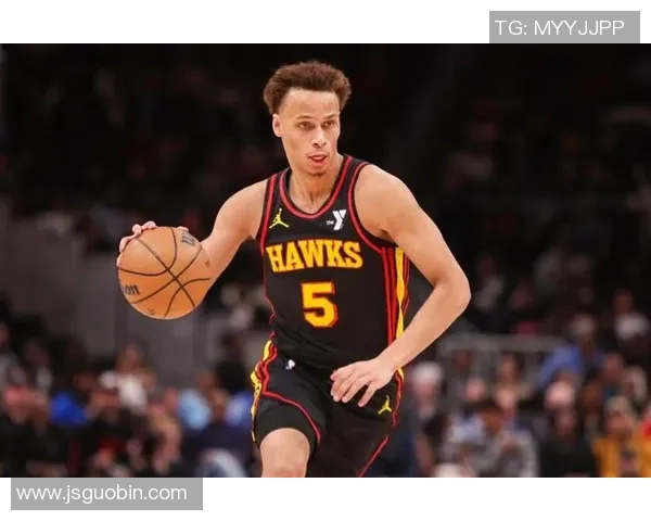 戴森丹尼尔斯的崛起之路：从青涩新秀到篮球场上的明星球员