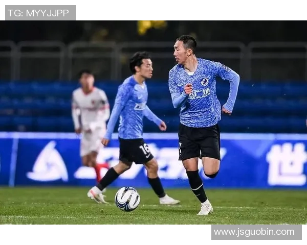 力帆与上港精彩对决回放分析揭示比赛关键时刻与战术布局