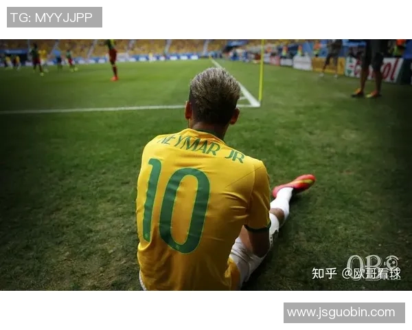 内马尔的足球传奇之路：从巴西天才到世界巨星的蜕变与荣耀